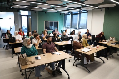 Juzoor and Asfari Foundation Strengthen the Capacity of the Palestinian Early Childhood Development Network to Use Artificial Intelligence in Scientific Research