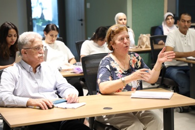 Juzoor and Asfari Foundation Strengthen the Capacity of the Palestinian Early Childhood Development Network to Use Artificial Intelligence in Scientific Research