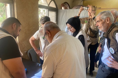 A delegation from WHH, Juzoor’s partner, visits the Juzoor Health Center in Al-Nasr, Gaza.