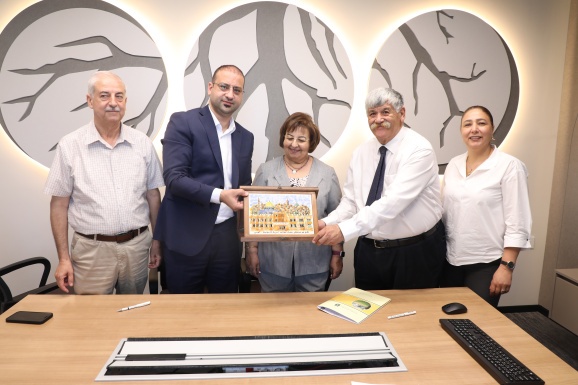 Juzoor Signs Agreement with Al-Makassed Hospital to Enhance Medical Training and Fellowship Programs