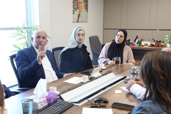 Beit Fajjar Municipality delegation visits Juzoor to discuss cooperation in health and environment.