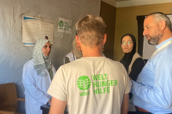 A delegation from WHH, Juzoor’s partner, visits the Juzoor Health Center in Al-Nasr, Gaza.
